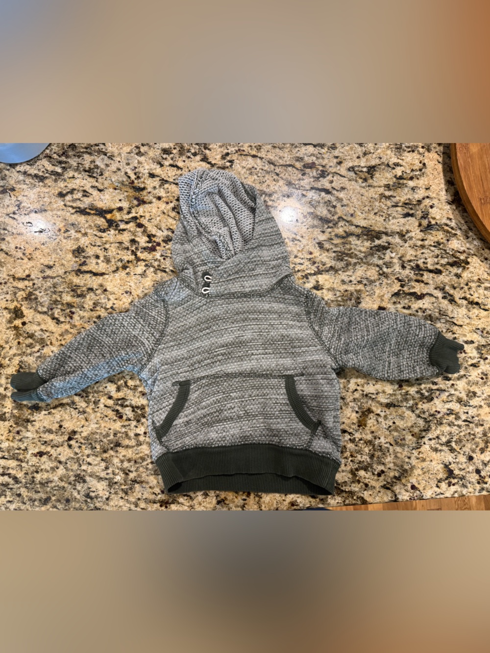 Old Navy Heathered green Hooded Sweater Pullover